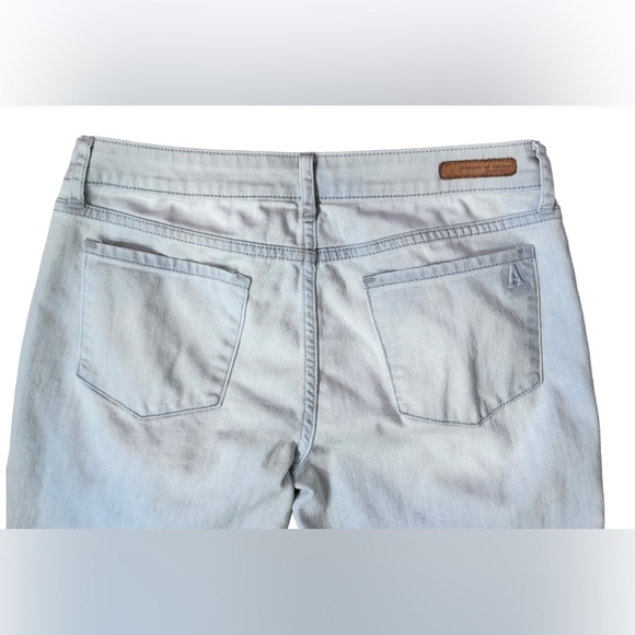 ARTICLES OF SOCIETY distressed light stone wash jeans size 27 - Picture 3 of 15